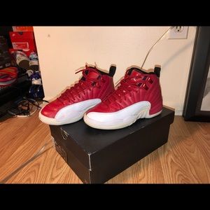 Air Jordan 12 retro BG